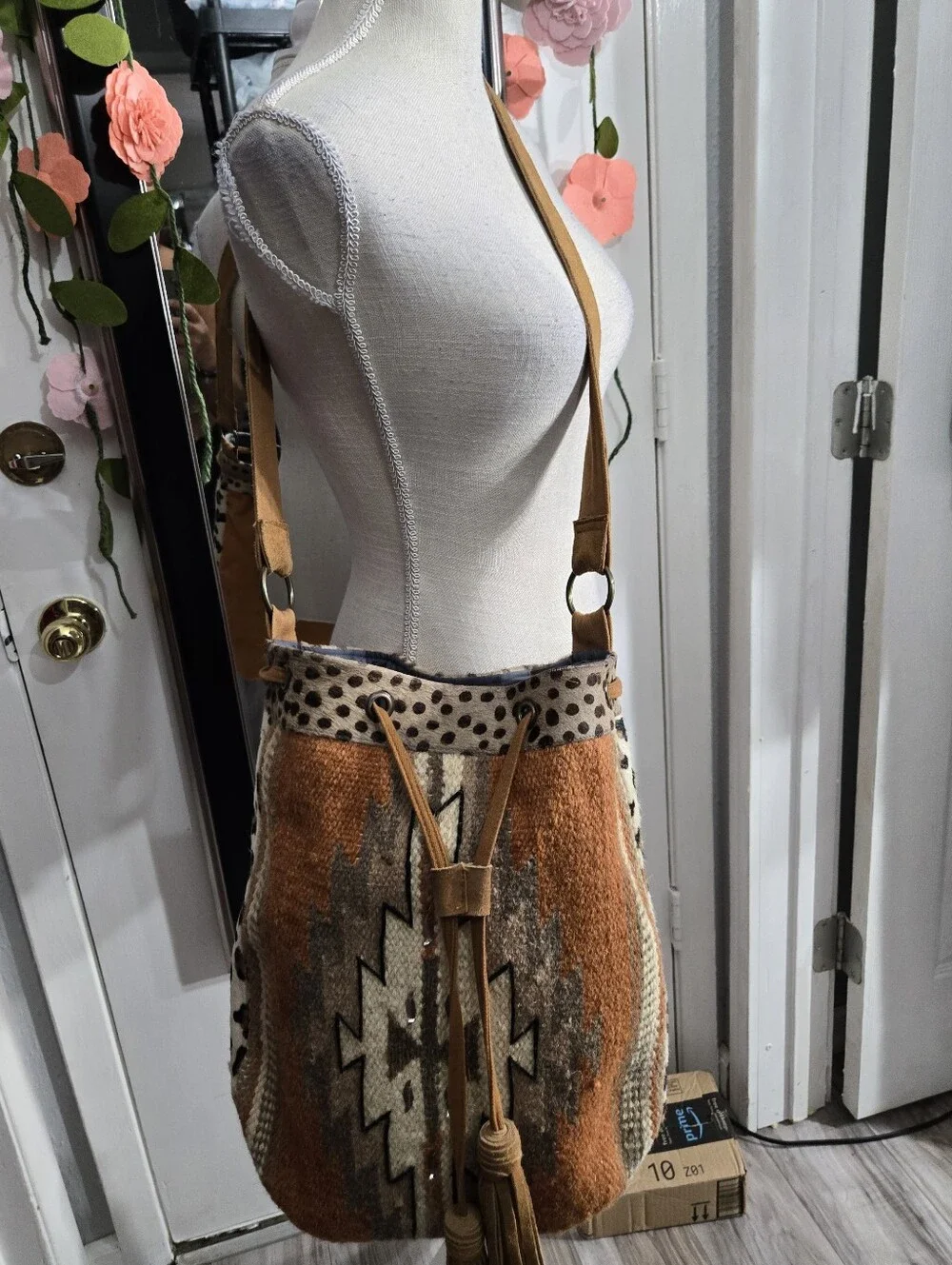 A + P Denim Women's Aztec Style Boho Bucket Bag